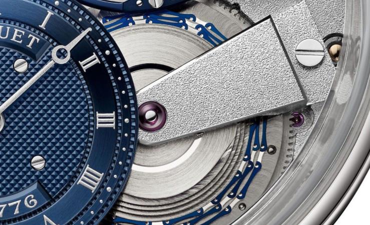 寶藍色新款Tradition Tourbillon 7047(圖)